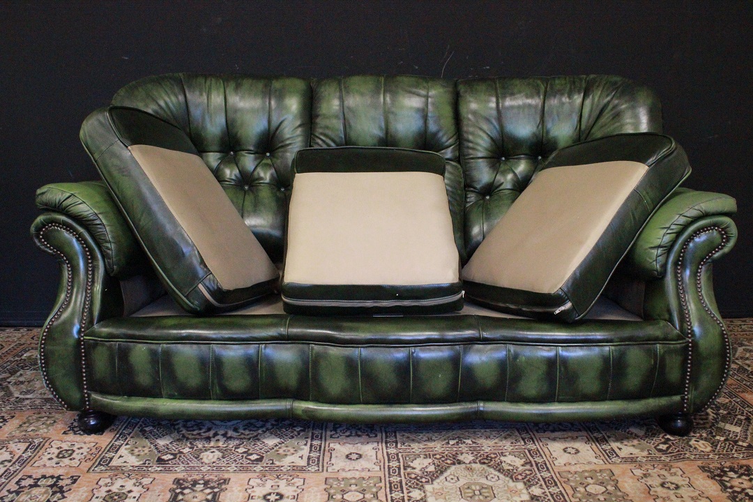 Divano Chesterfield bergere 3 posti in pelle verde chiaro (380)