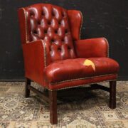 Stupenda poltrona originale inglese / schienale alto / pelle bordeaux /  rosso