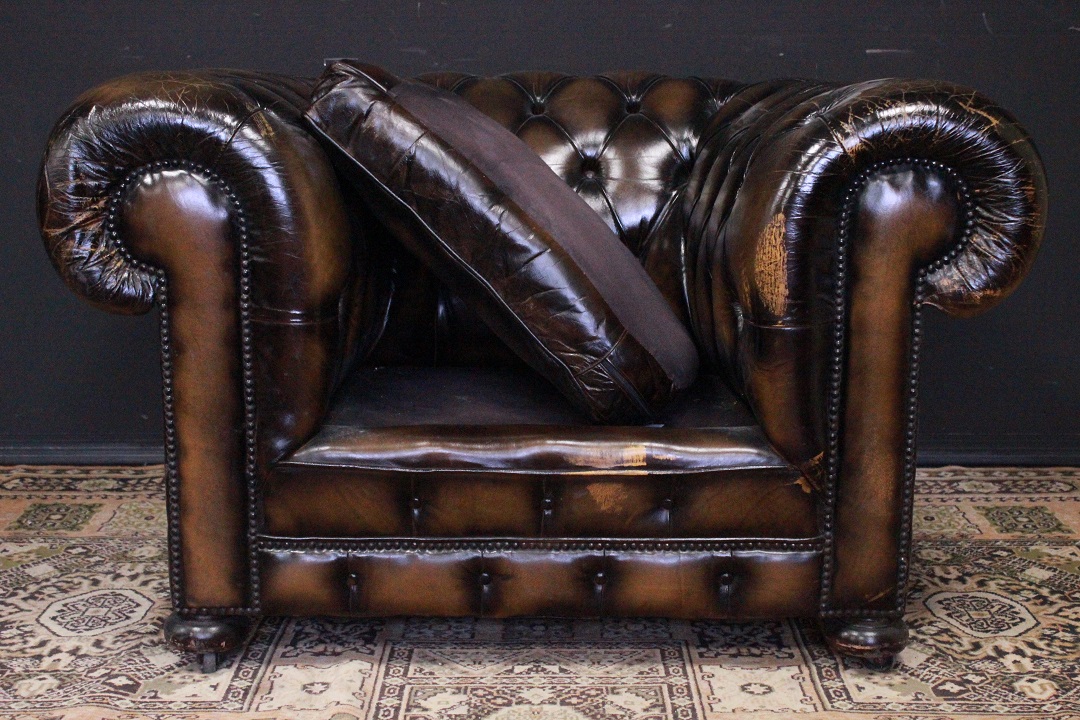 Poltrona originale inglese Chesterfield club in pelle marrone (808)